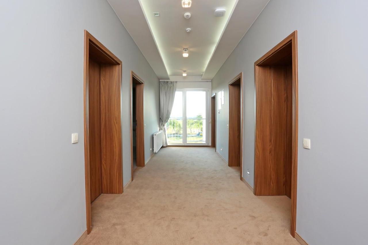 Poznan West Hotel - Airport Exterior photo